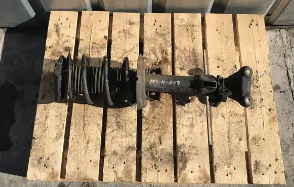 Mercedes-Benz E W212 Front shock absorber/damper A2043202866