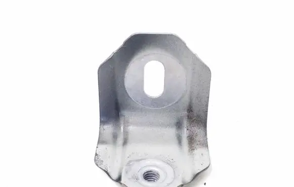 Mercedes-Benz SL R230 Fender mounting bracket A2308800314