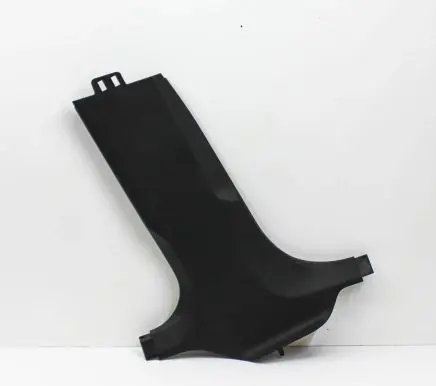(B) pillar trim (bottom)