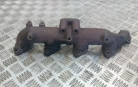KIA Sorento Exhaust manifold