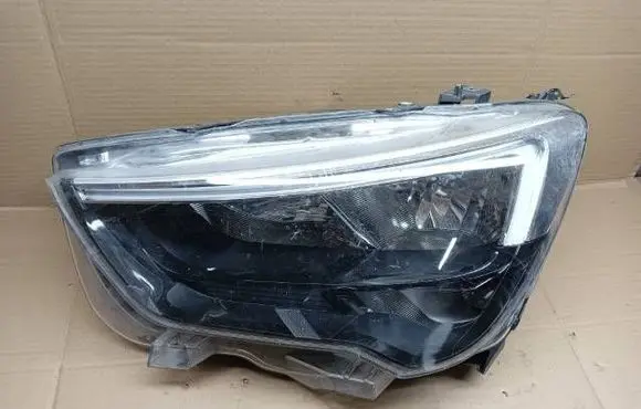 Opel Combo E Headlight/headlamp 9816826080 9014535702P