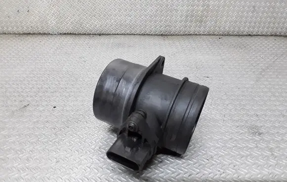 Volkswagen Touareg I Mass air flow meter 074906461B 0281002461