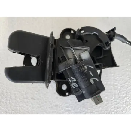 Audi A6 S6 C6 4F Tailgate/trunk/boot lock/catch/latch 4F5827505C
