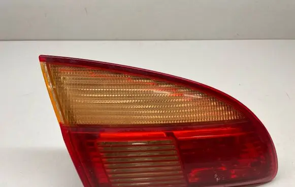 Toyota Avensis T220 Tailgate rear/tail lights 8159105080