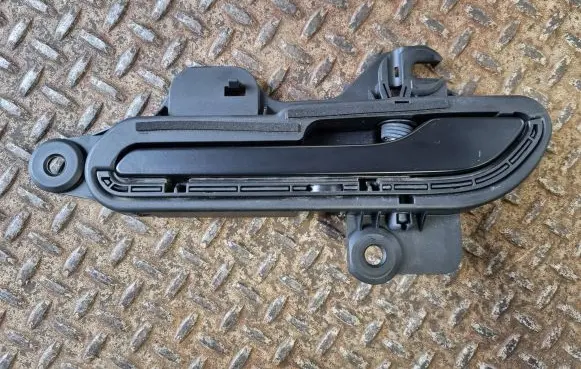 Tesla Model Y Front door exterior handle 152811400D