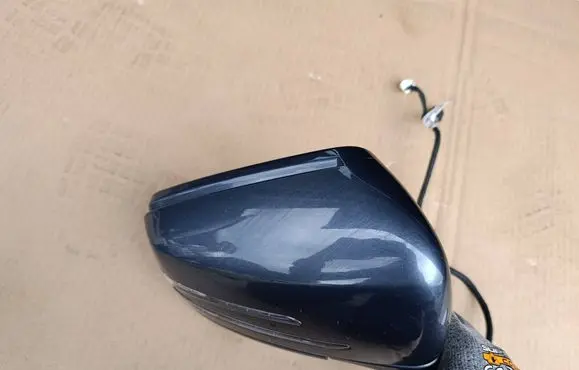 Mercedes-Benz CLS C218 X218 Front door electric wing mirror 