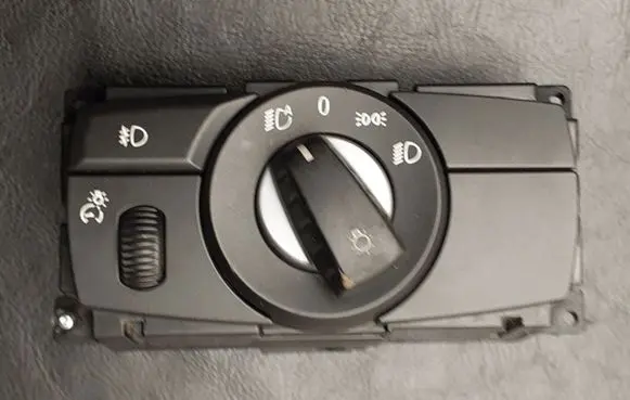 BMW X5 E70 Light switch 9134728