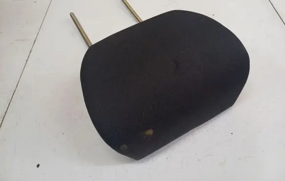 Mercedes-Benz A W169 Front seat headrest 