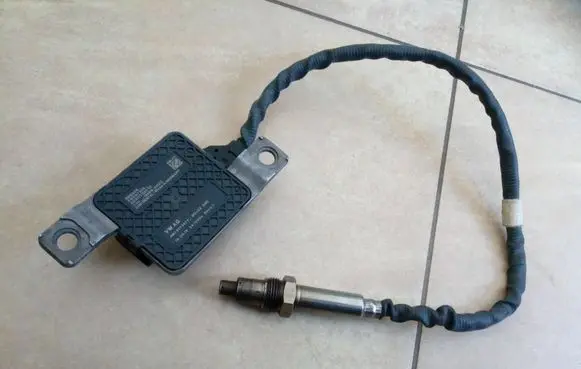 Audi Q7 4M Lambda probe sensor 4M0907807F NE67880