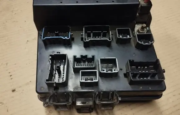 Fuse box set