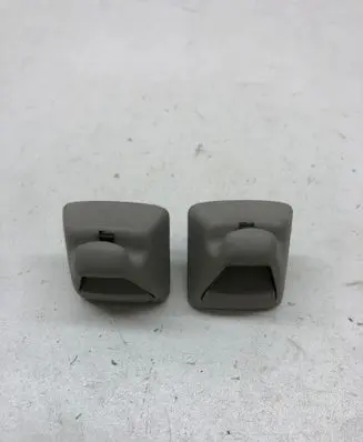 Sun visor clip/hook/bracket
