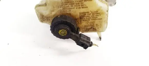 Volkswagen Caddy Brake fluid reservoir 1K1611301C