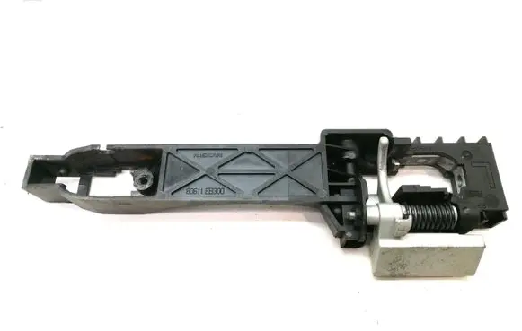 Front door exterior handle/bracket
