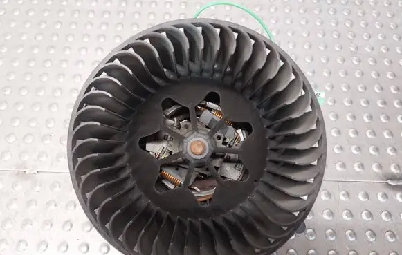 Heater fan/blower