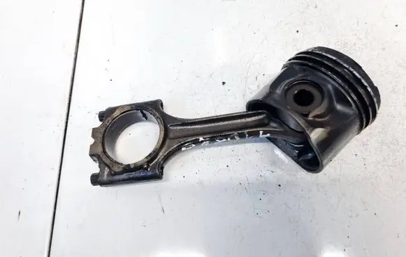 Volvo V70 Piston with connecting rod 