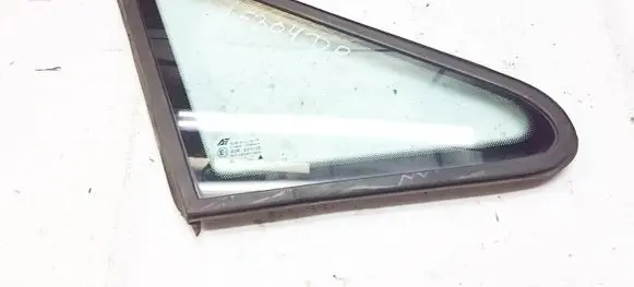 Ford Galaxy Front triangle window/glass 