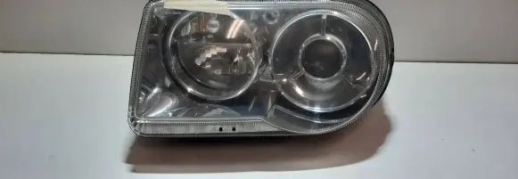 Chrysler 300C Headlight/headlamp 175898300D