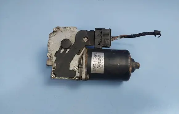 BMW X5 E53 Wiper motor 24012878 G3031113101