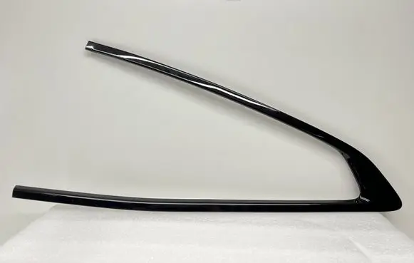 BMW M4 G82 G83 Rear fender molding trim 7482756