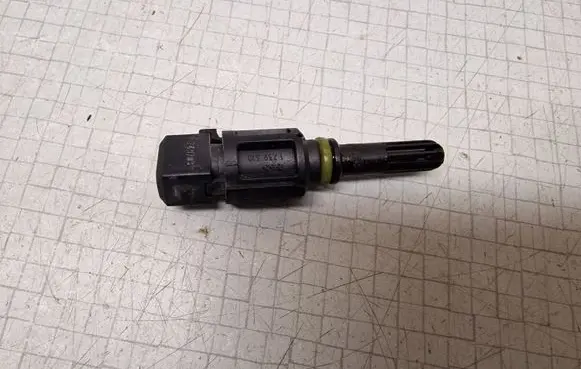 BMW 5 E39 Air quality sensor 13621739510