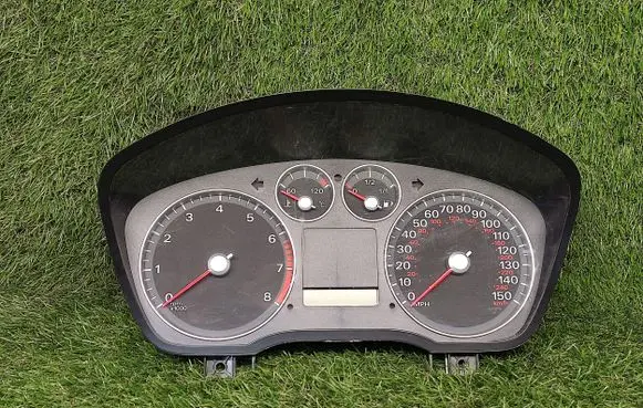 Ford Focus C-MAX Speedometer (instrument cluster) 4M5110849FR