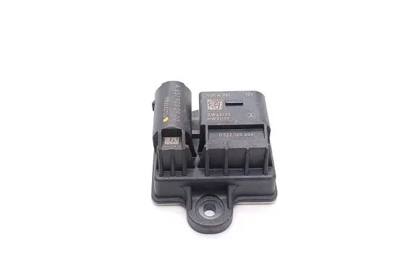Glow plug pre-heat relay