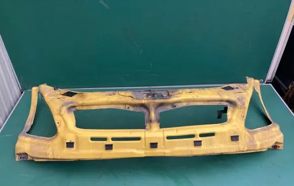 Iveco Daily 35 - 40.10 Radiator support slam panel 3800059