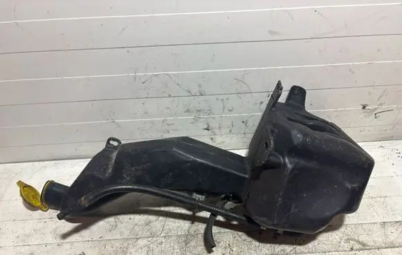 Opel Zafira A Windshield washer fluid reservoir/tank 644500993 13192025