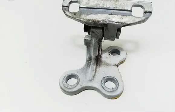 Volvo V60 Front door upper hinge A046572