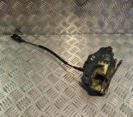 Renault Laguna II Front door lock 000662Z98
