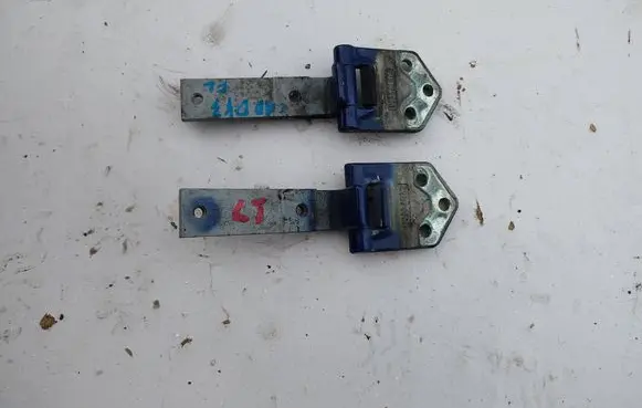 Volkswagen Caddy Loading door hinge set 