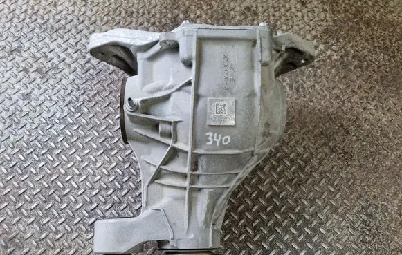 Mercedes-Benz GLS X167 Rear differential A1673500001 A1663510300