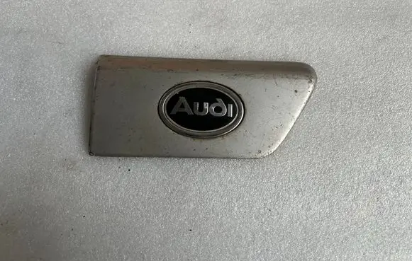 Audi 80 90 B3 Fender trim (molding) 895853508 895853508B 895853621A