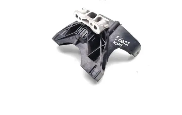 Engine mount bracket