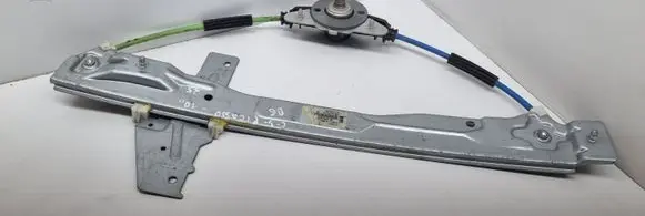 Rear door manual window regulator