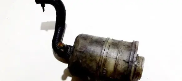 Power steering fluid tank/reservoir