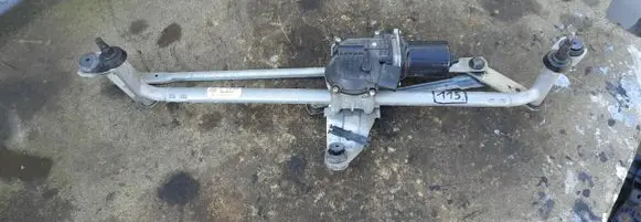 Front wiper linkage