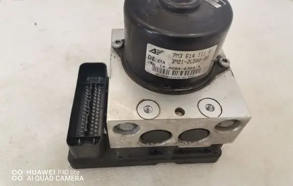 Volkswagen Sharan ABS Pump 7M3614111R 10020403694
