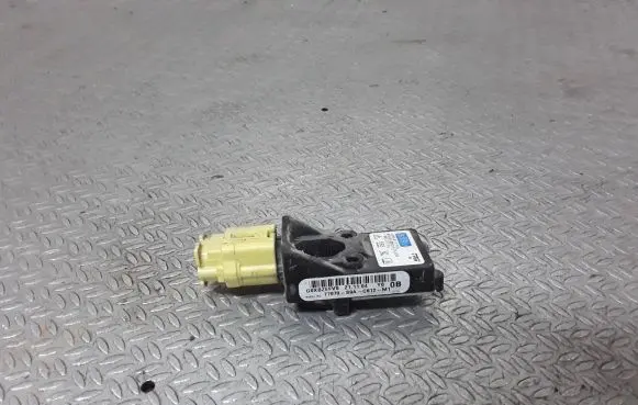 Honda CR-V Airbag deployment crash/impact sensor 77970S9A