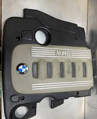 BMW 5 E60 E61 Engine cover (trim) 7788908