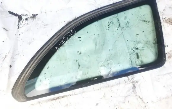 Skoda Octavia Mk2 (1Z) Rear side window