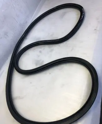 Opel Mokka B Front door rubber seal Psa4286