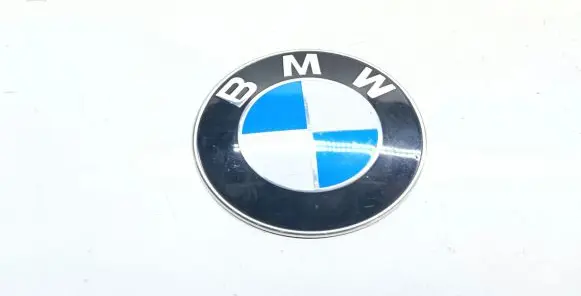 BMW 2 F46 Manufacturer badge logo/emblem 7288752