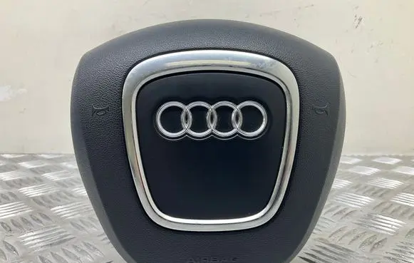 Audi A5 Sportback 8TA Steering wheel airbag 8R0880201AC