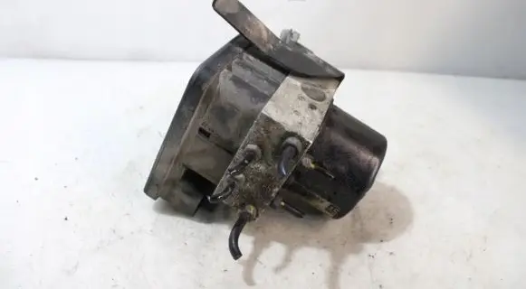 Skoda Octavia Mk2 (1Z) ABS Pump