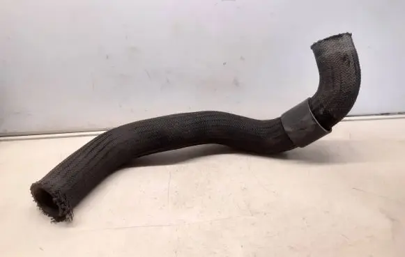 Intercooler hose/pipe
