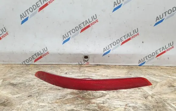 Rear tail light reflector