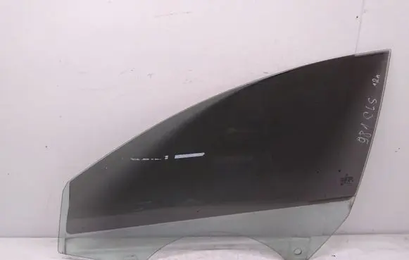 Mercedes-Benz CLS C218 X218 Front door window glass four-door