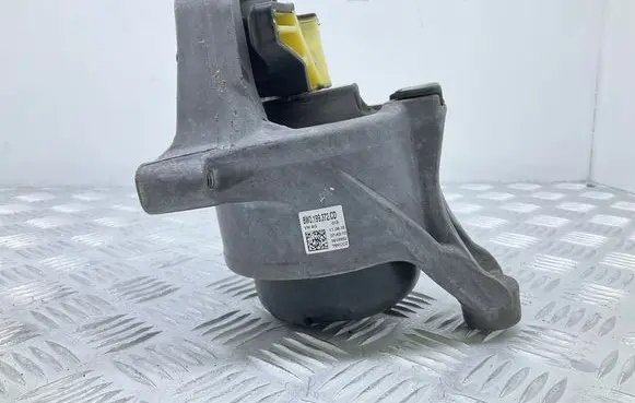 Audi A4 S4 B9 Engine mount bracket 8W0199372CD