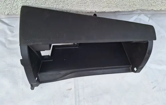 Toyota Auris 150 Glove box 5543702150